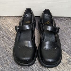 Vintage Dansko Butterfly Perforated Mary Janes Chunky Black Platform Shoes Sz 37